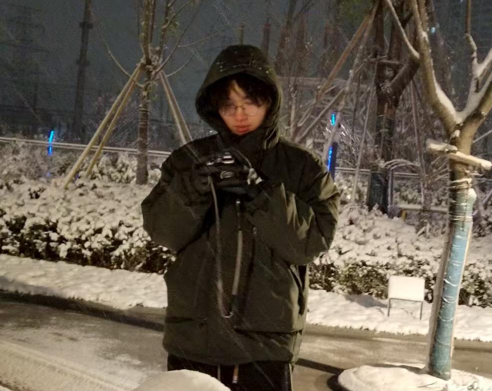 Zhang Hongyi Photo